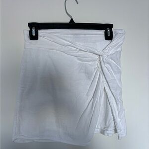 Hollister linen skirt! Ruched detailing!